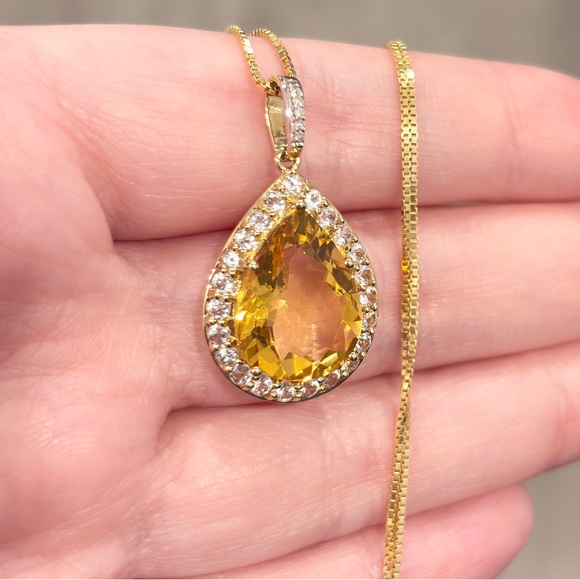 Vintage 10K Gold Citrine Teardrop Pendant: Cubic Zirconia Halo - Picture 6 of 12